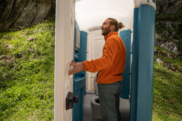 Affordable portable toilet rental in Selah, WA