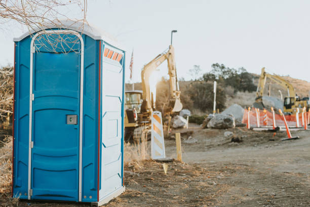 Best Portable bathroom rental  in Selah, WA