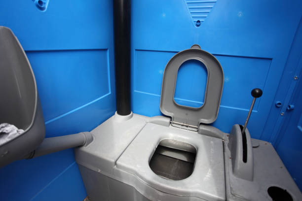 Best Portable toilet rental cost  in Selah, WA